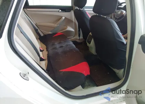 2020 Volkswagen Passat 2.0T Se z USA, uszkodzony, nr VIN 1VWWA7A35LC004103